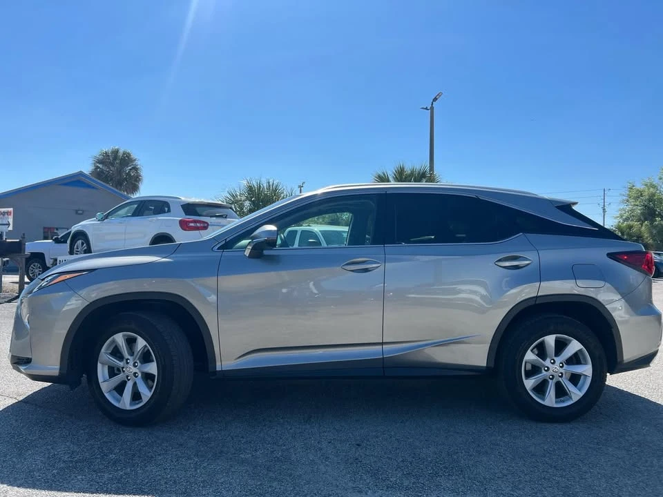 2017 Lexus RX 4th Gen - Image 4 of 18
