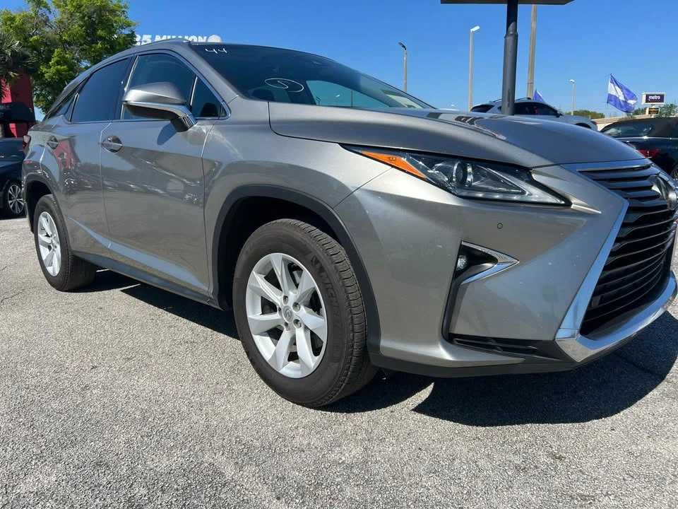 2017 Lexus RX 4th Gen - Image 8 of 18