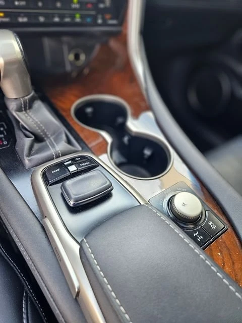2017 Lexus RX 4th Gen - Image 17 of 20