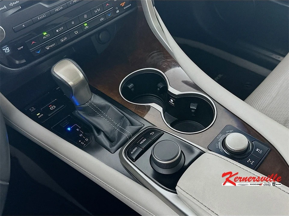 2017 Lexus RX 4th Gen - Image 16 of 21