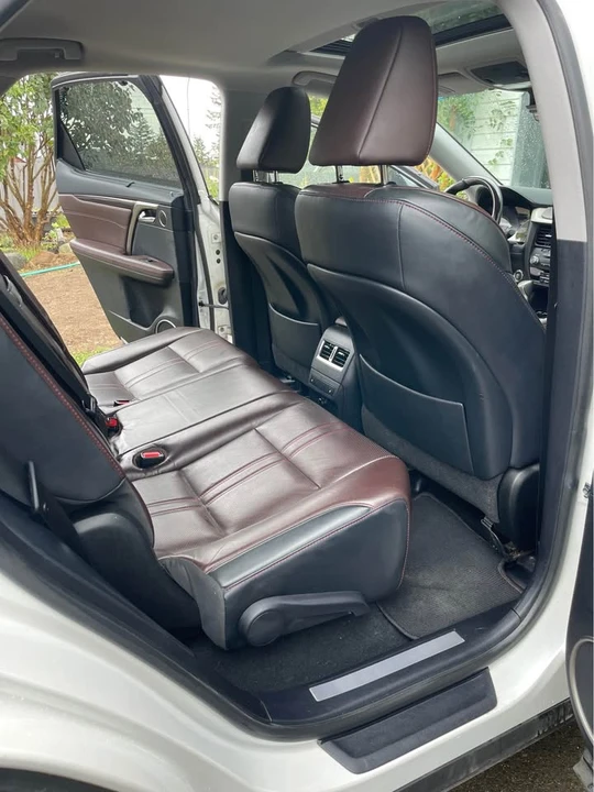 2017 Lexus RX 4th Gen - Image 7 of 10