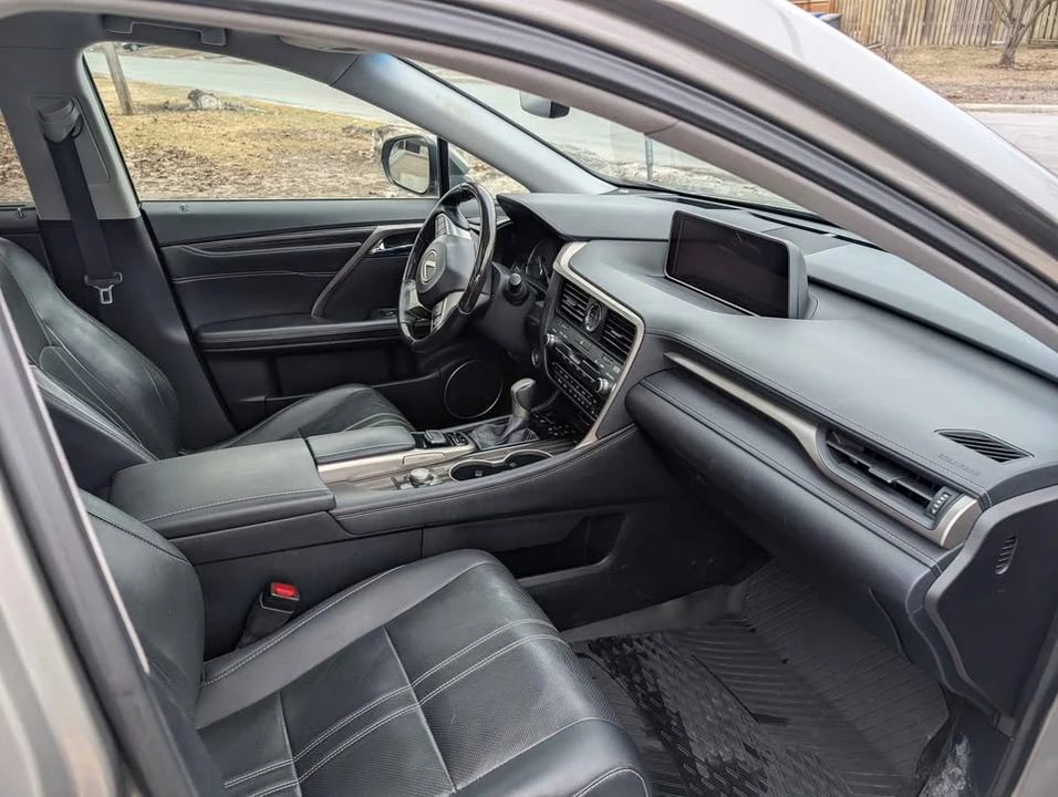 2017 Lexus RX 4th Gen - Image 8 of 10