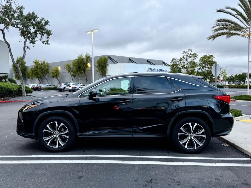 2017 Lexus RX 4th Gen - Image 8 of 16