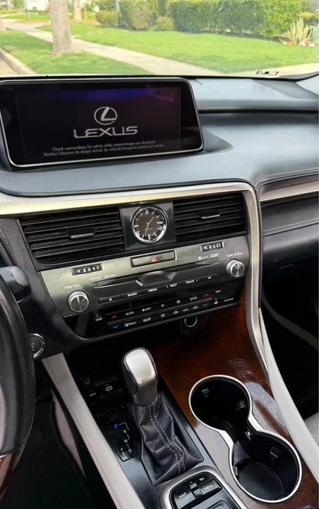 2017 Lexus RX 4th Gen - Image 7 of 15