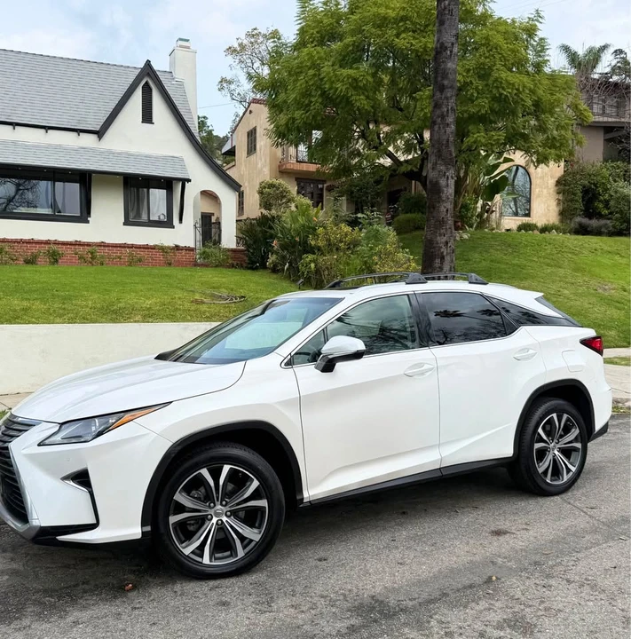 2017 Lexus RX 4th Gen - Image 3 of 16