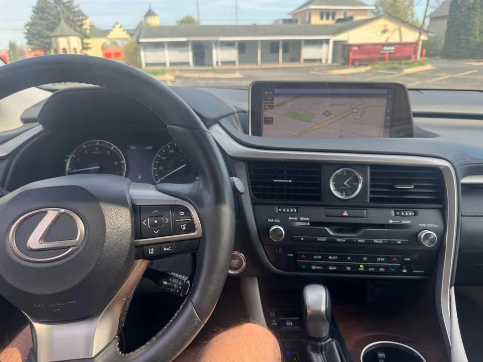 2017 Lexus RX 4th Gen - Image 4 of 4