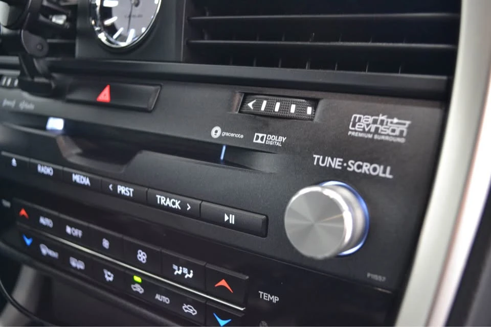 2017 Lexus RX 4th Gen - Image 8 of 15