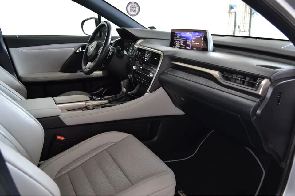 2017 Lexus RX 4th Gen - Image 6 of 15