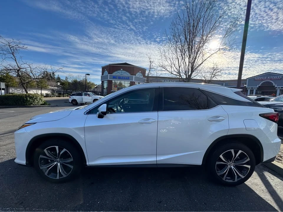 2017 Lexus RX 4th Gen - Image 4 of 10