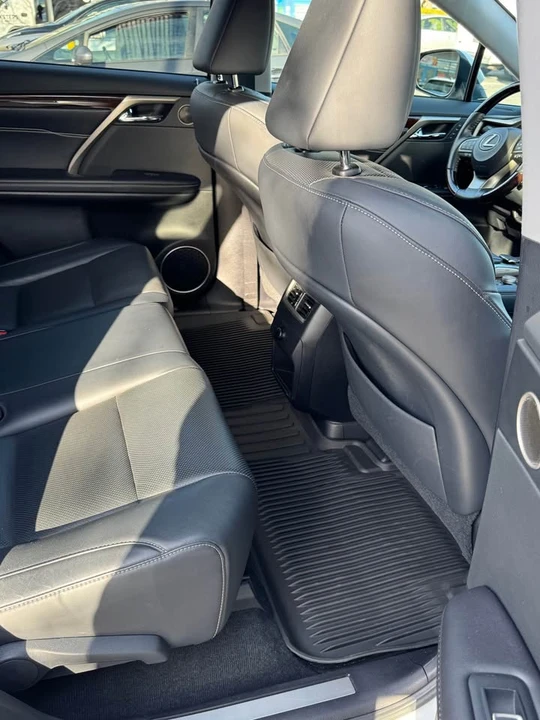 2017 Lexus RX 4th Gen - Image 9 of 10