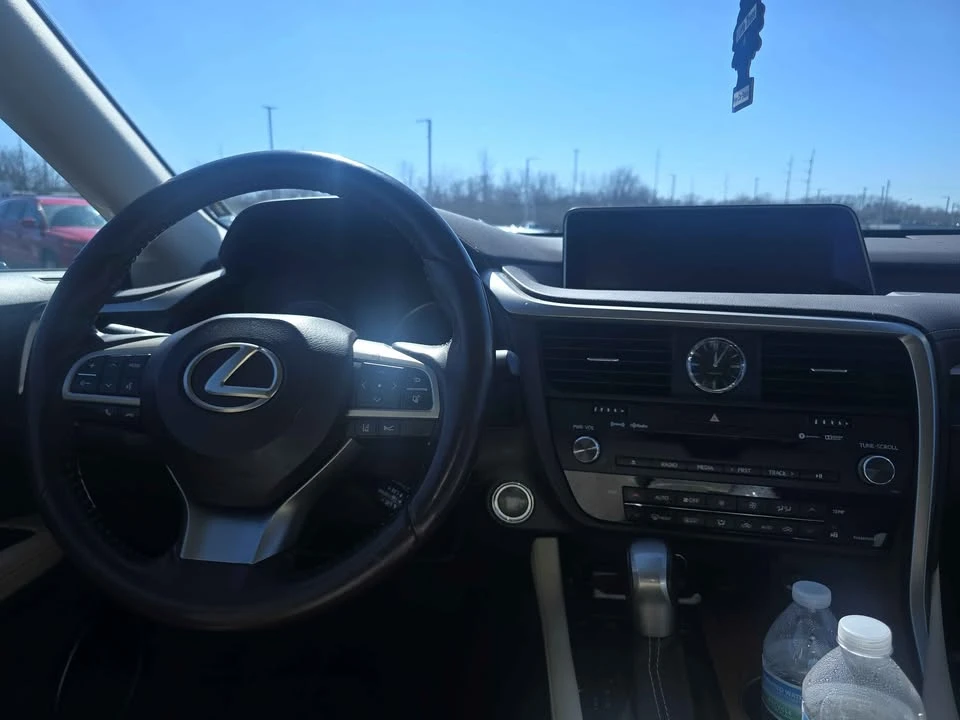 2017 Lexus RX 4th Gen - Image 4 of 16