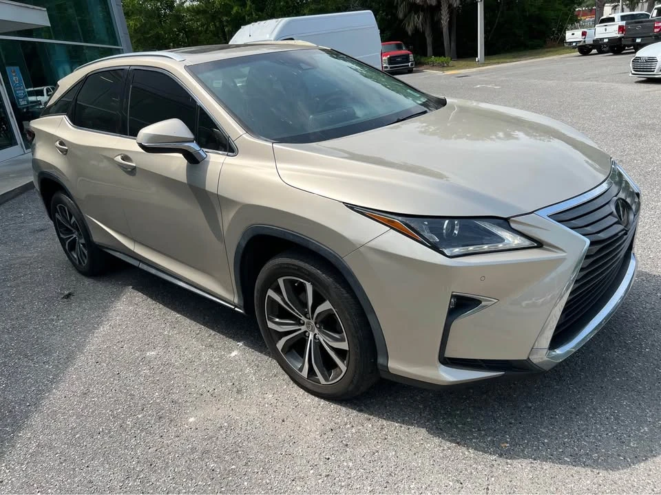 2017 Lexus RX 4th Gen - Image 5 of 10