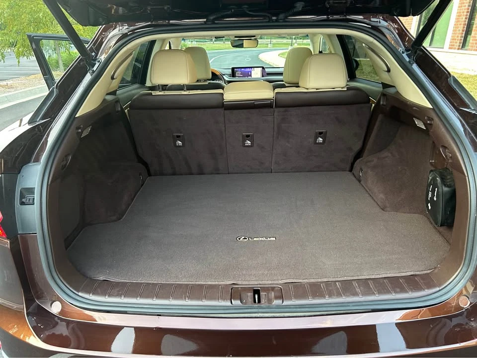 2017 Lexus RX 4th Gen - Image 9 of 12