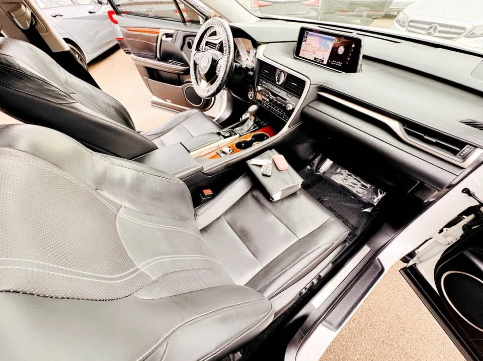 2017 Lexus RX 4th Gen - Image 18 of 20