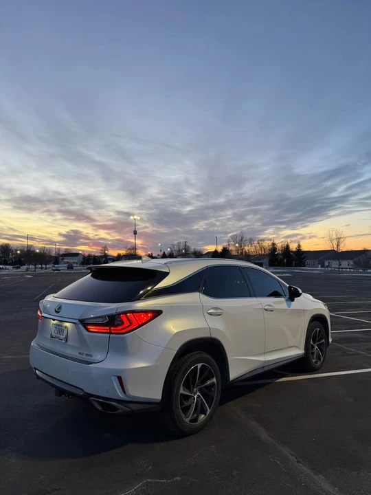 2017 Lexus RX 4th Gen - Image 3 of 14