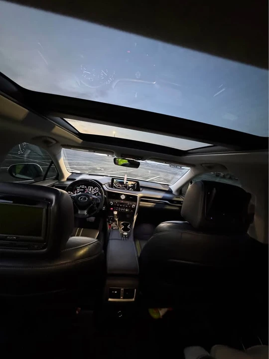 2017 Lexus RX 4th Gen - Image 9 of 14