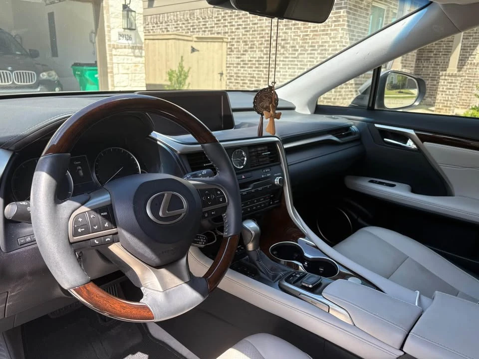 2017 Lexus RX 4th Gen - Image 5 of 5