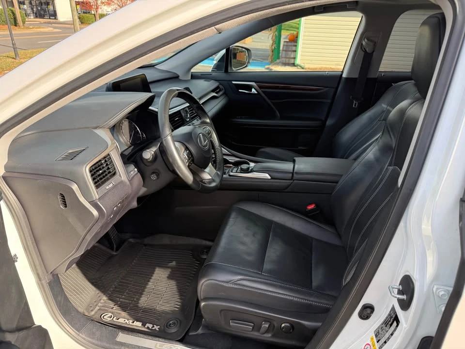 2017 Lexus RX 4th Gen - Image 6 of 9