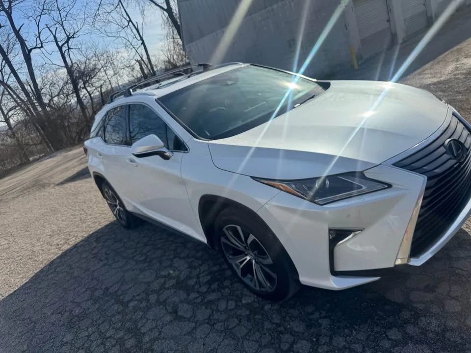 2017 Lexus RX 4th Gen - Image 8 of 17