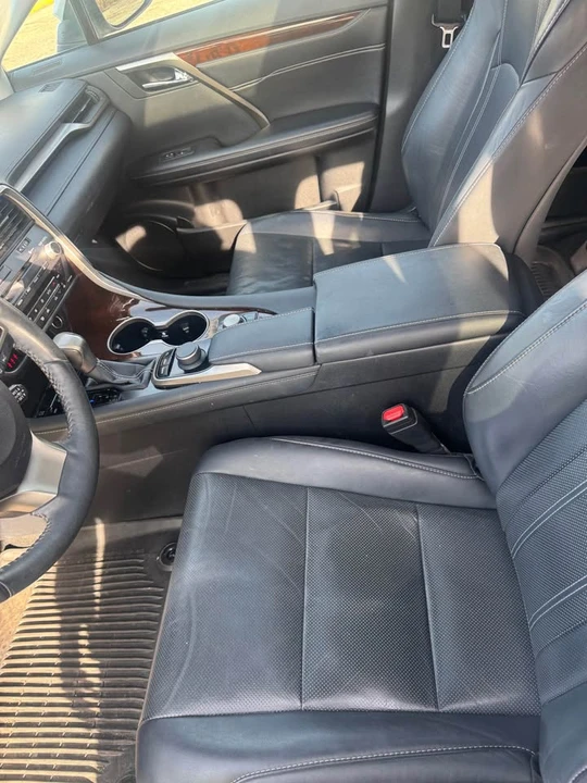 2017 Lexus RX 4th Gen - Image 14 of 17