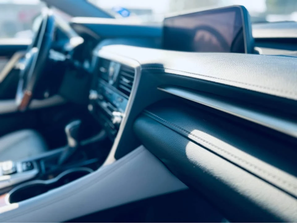 2017 Lexus RX 4th Gen - Image 5 of 7