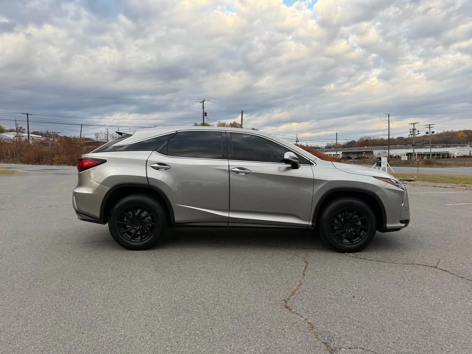 2017 Lexus RX 4th Gen - Image 5 of 8