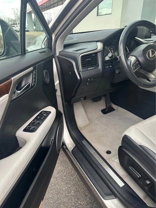 2017 Lexus RX 4th Gen - Image 7 of 16