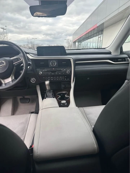 2017 Lexus RX 4th Gen - Image 12 of 16