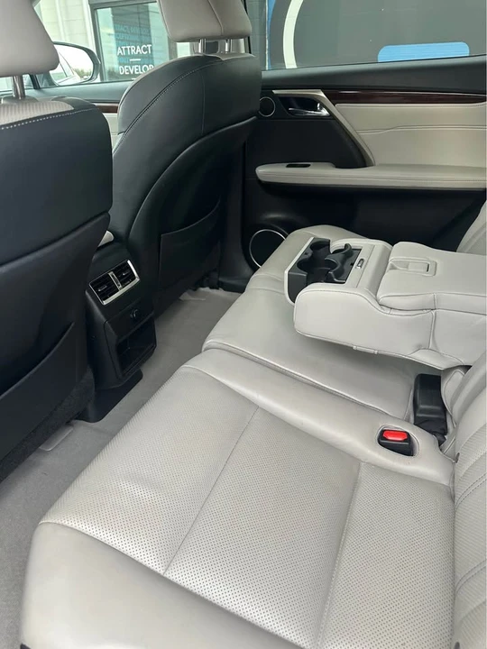 2017 Lexus RX 4th Gen - Image 11 of 16