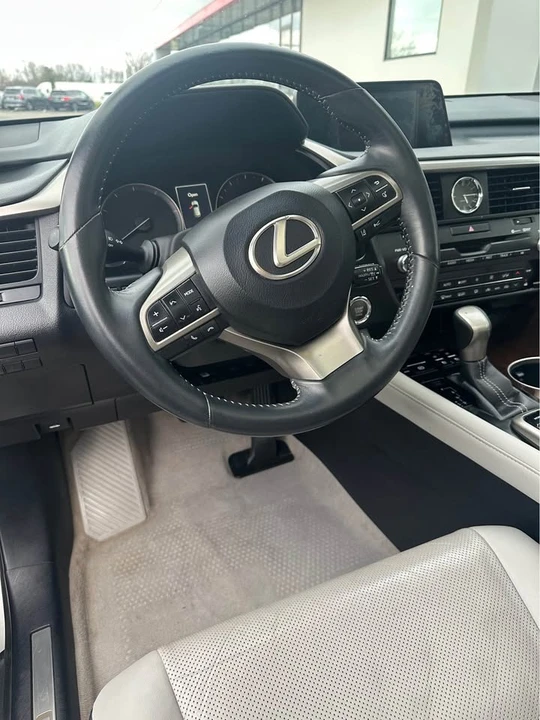 2017 Lexus RX 4th Gen - Image 8 of 16