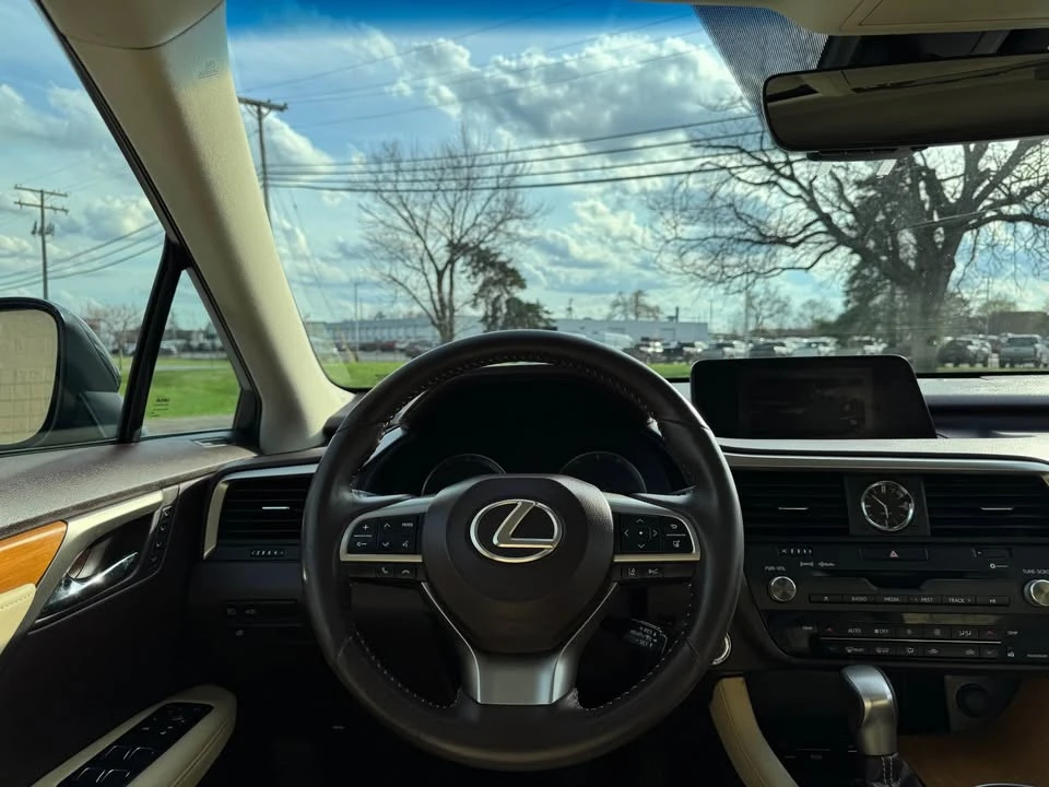 2017 Lexus RX 4th Gen - Image 11 of 20