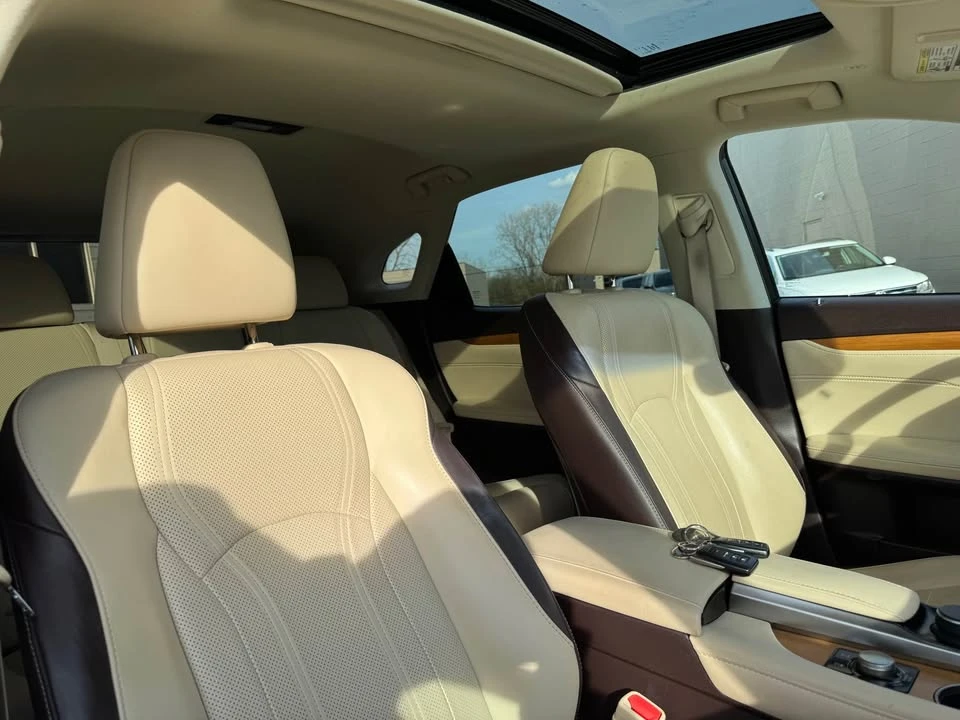 2017 Lexus RX 4th Gen - Image 15 of 20