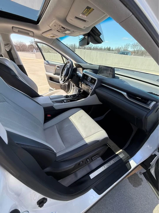 2017 Lexus RX 4th Gen - Image 16 of 20
