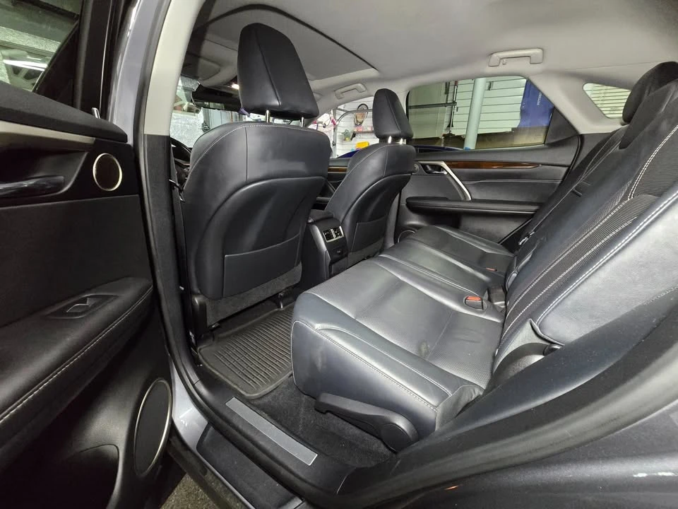 2017 Lexus RX 4th Gen - Image 9 of 16