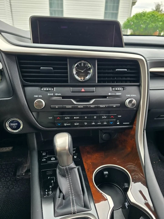 2017 Lexus RX 4th Gen - Image 15 of 16