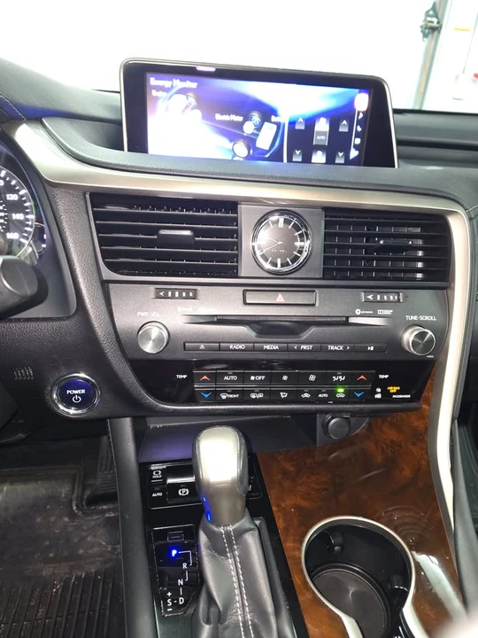 2017 Lexus RX 4th Gen - Image 14 of 16