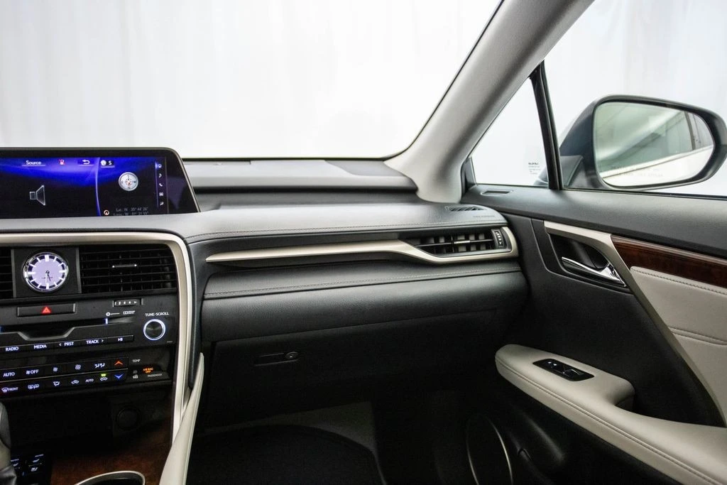 2017 Lexus RX 4th Gen - Image 5 of 12