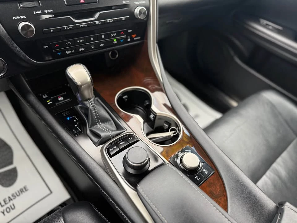 2017 Lexus RX 4th Gen - Image 18 of 20