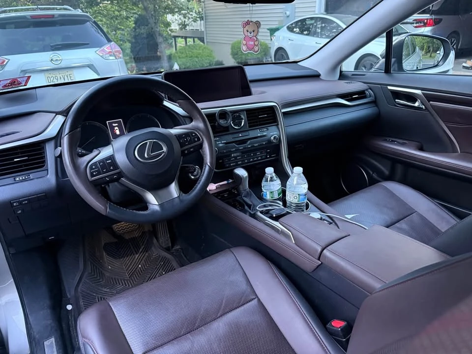 2017 Lexus RX 4th Gen - Image 10 of 14