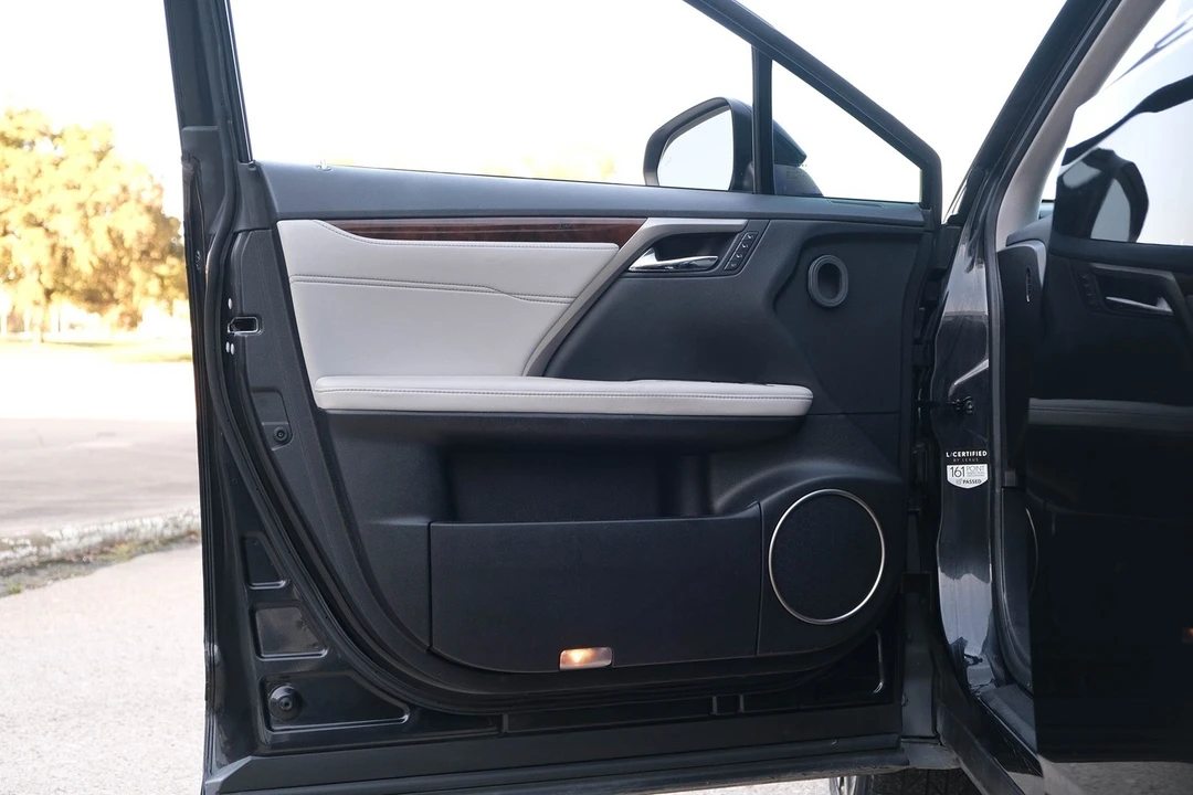 2017 Lexus RX 4th Gen - Image 11 of 31
