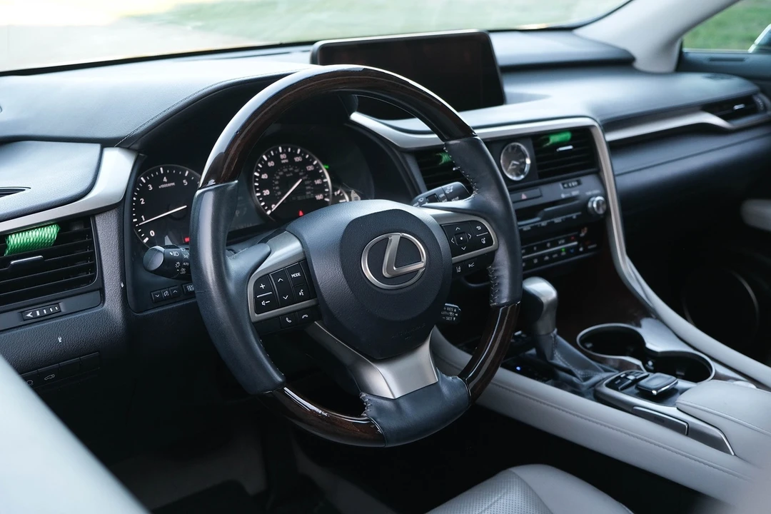 2017 Lexus RX 4th Gen - Image 15 of 31