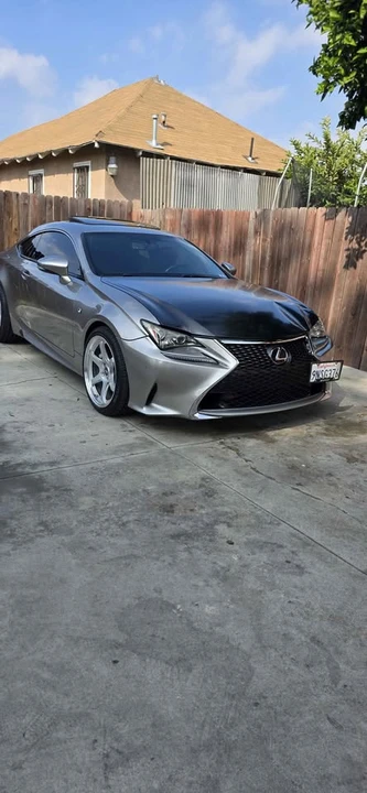 2017 Lexus RC - Image 2 of 15