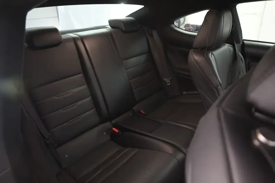 2017 Lexus RC - Image 13 of 17