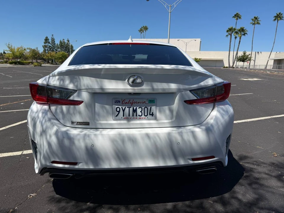 2017 Lexus RC F - Image 6 of 16
