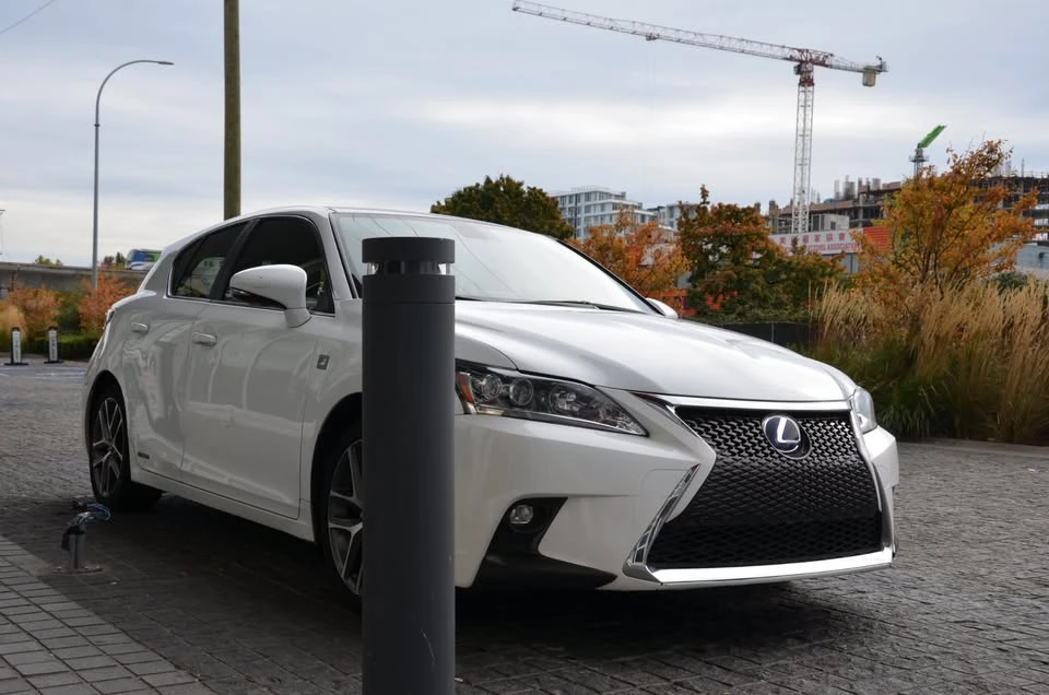 2017 Lexus CT - Image 3 of 16