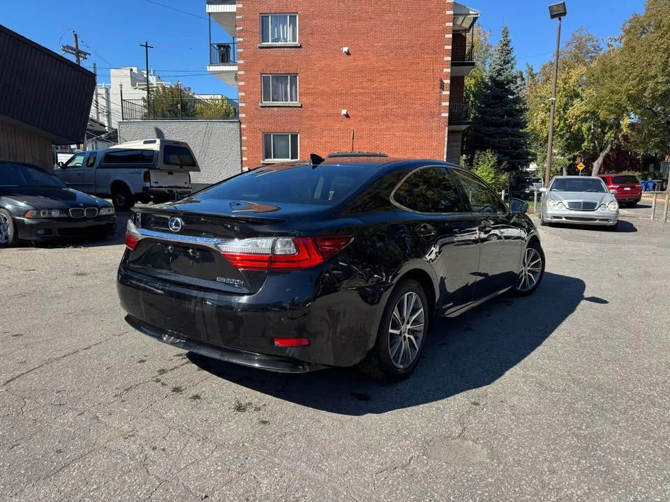 2017 Lexus ES 6th Gen - Image 5 of 20