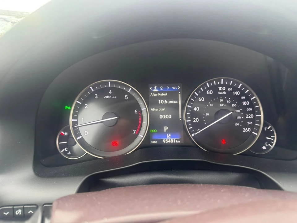 2017 Lexus ES 6th Gen - Image 4 of 6