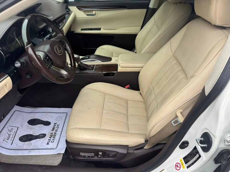 2017 Lexus ES 6th Gen - Image 5 of 20