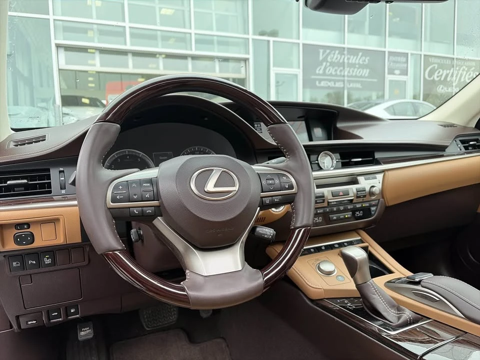 2017 Lexus ES 6th Gen - Image 5 of 12