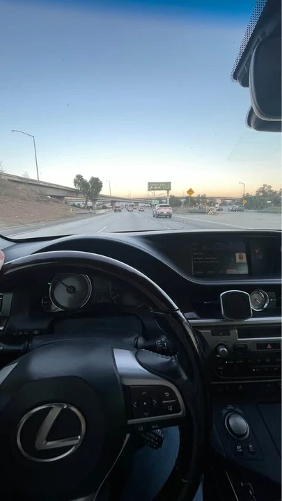 2017 Lexus ES 6th Gen - Image 4 of 20